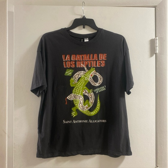 H&M Divided Black and Orange Graphic Tee - Picture 1 of 4